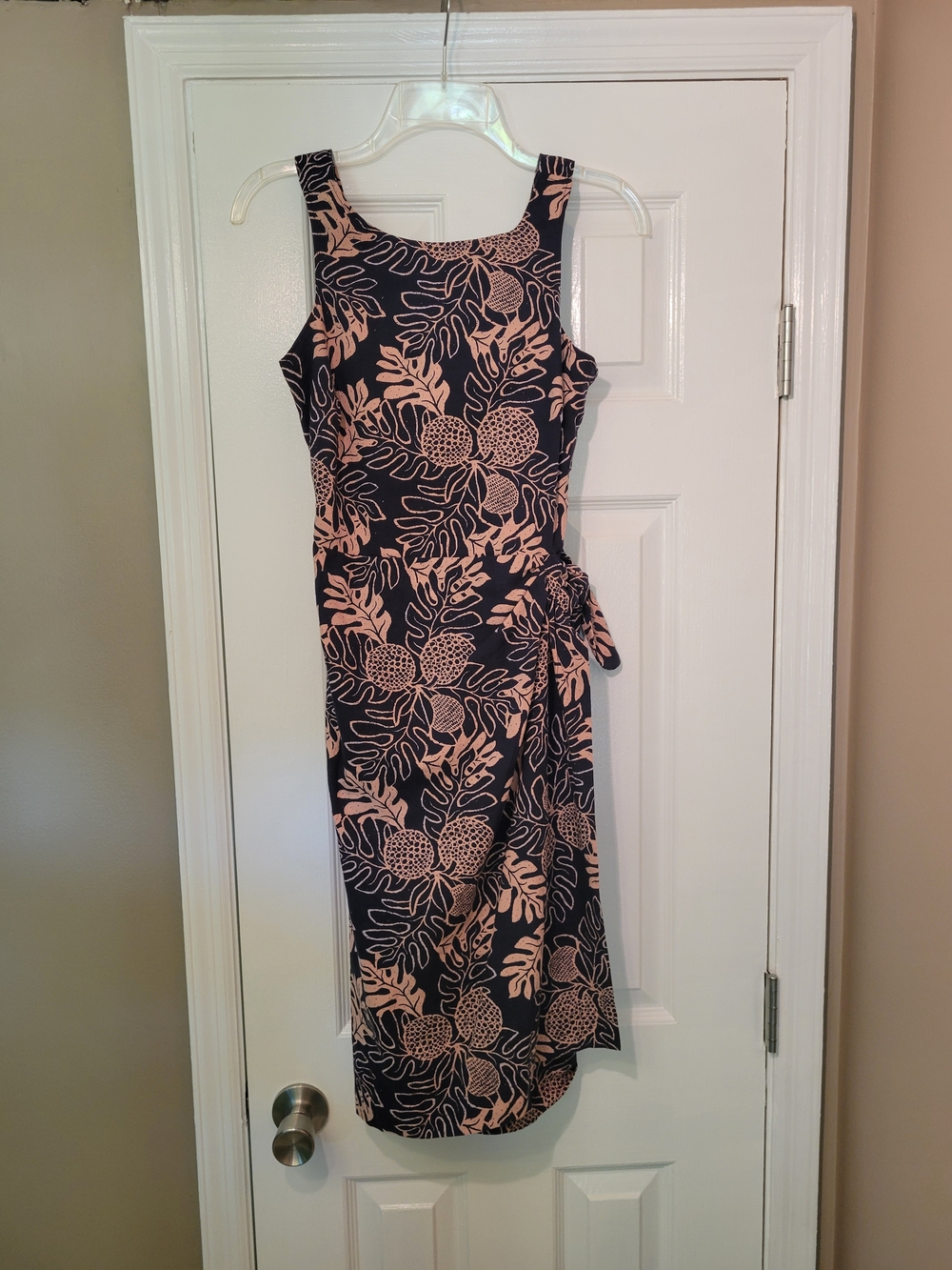 BEAUTIFUL  Patagonia Navy Midi Dress with Peach Botanical Print